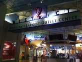Great Lakes Crossing Mall Address